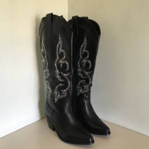 靴鞋 boots