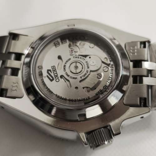 Seiko GMT Automatic Watch 42.5mm with crown 46mm