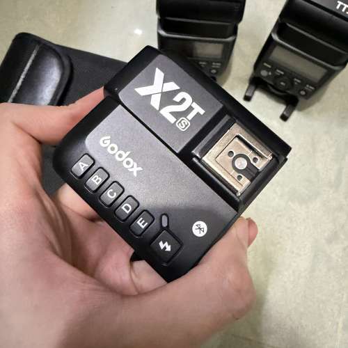 賣99新 Godox 神牛 tt350 *2 + 引閃 x2t (tt350s x2ts for Sony)