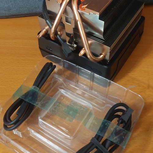 AMD Wraith Prism 散熱器