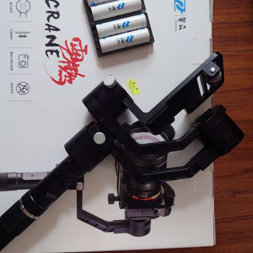 智雲 CRANE 三軸相機穩定器