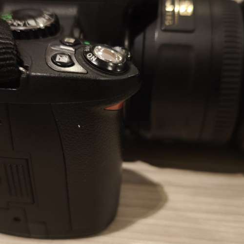 Nikon D40X + 35 1.8 DX lens