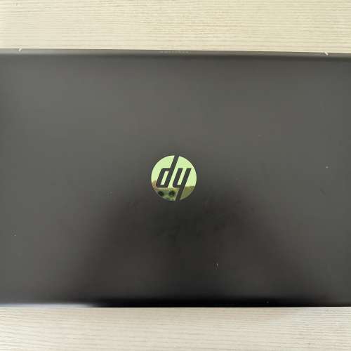 (已售 sold)Hp 電競筆電 i7 7700h/8g ram/128m2 ssd+1tb hhd/GTX1050/1920x1080p