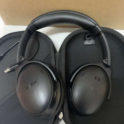 98%New Bose QuietComfort Headphones Black