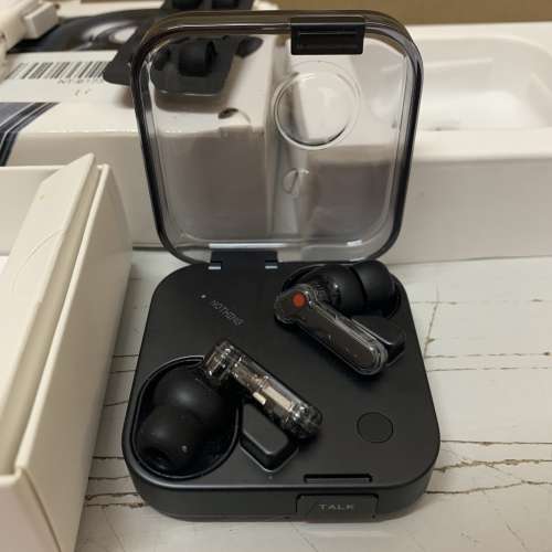 99%New Nothing Ear 3 B173 White