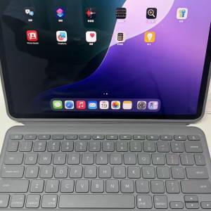 Apple iPad Air 13吋" M2 + logitech combo touch 連 apple care