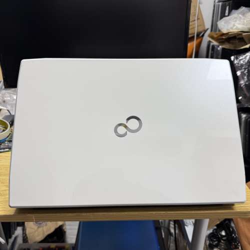 Fujitsu Lifebook AH544 (獨顯 / Core i3 | i5 / 15.6" 高清 / Win 11 / 永久Offic...