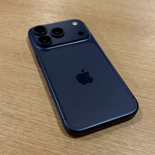 what app 6497 6645 藍色 iPhone 17 pro max 2tb  電池100%充電68次外觀全新 蘋果...