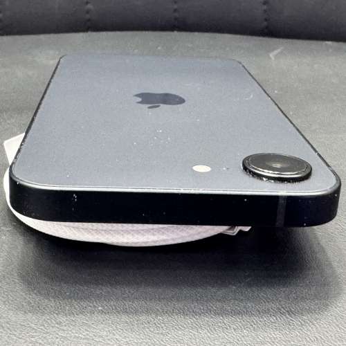 99%New iPhone 16e 256GB 黑色 香港行貨 蘋果保養到2026年4月2日 電池96% 有配件 自...