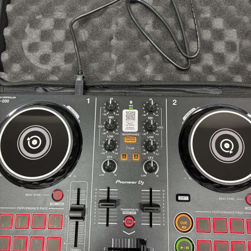Pioneer DJ DDJ-200 混音控制器