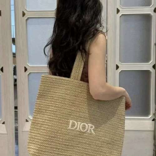 Dior Beauty VIP 贈品夏日編織刺繡系列