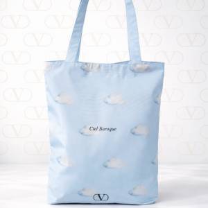 Valentino 限定雲朵☁️tote bag