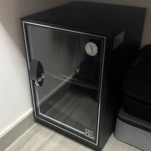 Eureka收藏家DX-60 40L電子防潮箱  Dry Cabinet