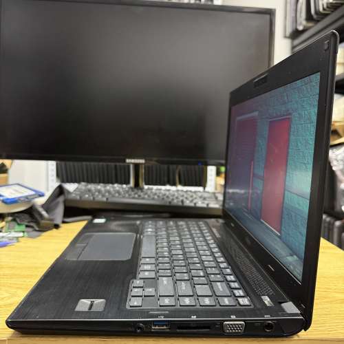 Fujitsu Lifebook U537 (Core i3 / 13.3" 高清 / Win 11 / 永久Office / SSD)