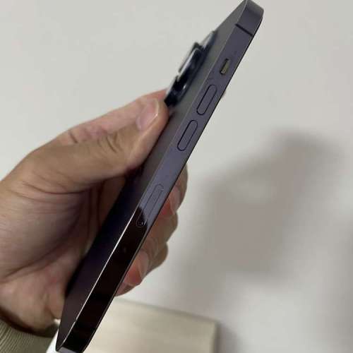 iPhone 14pro 512gb,港行雙卡極新，冇修冇拆，所有原裝，所有功能正常！
