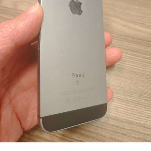 iphone se Gen 1 128gb zp with box