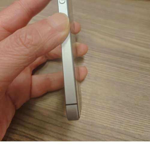 iphone se Gen 1 128gb zp with box