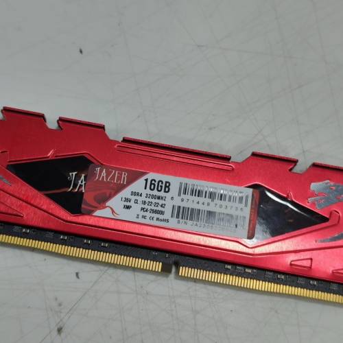 雜牌DDR4 16G 3200 + Gigabyte Z390 Aorus Elite