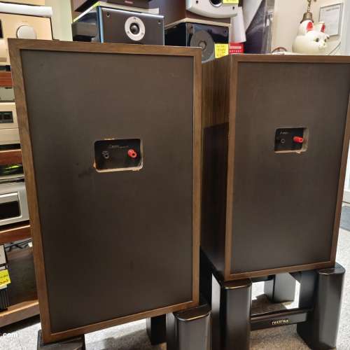 Tannoy DC200 (不連腳架)