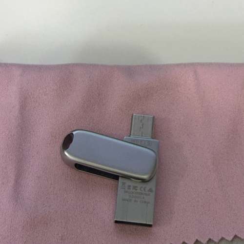 SanDisk Ultra Dual Drive Luxe USB Type-C，容量512GB