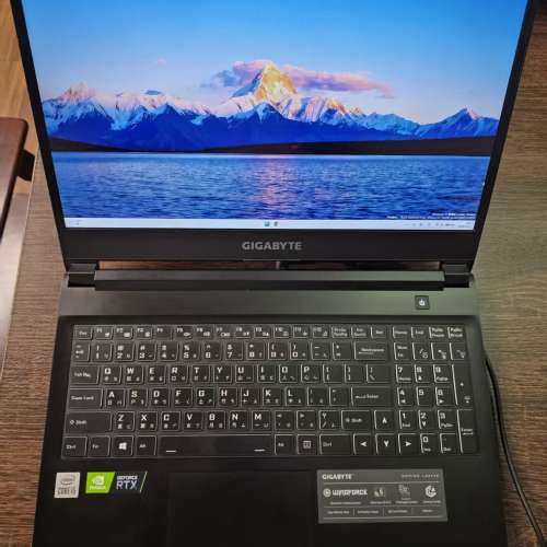 Gigabyte G5 全原裝 16吋Mon 240Hz 屏幕 3060 顯卡