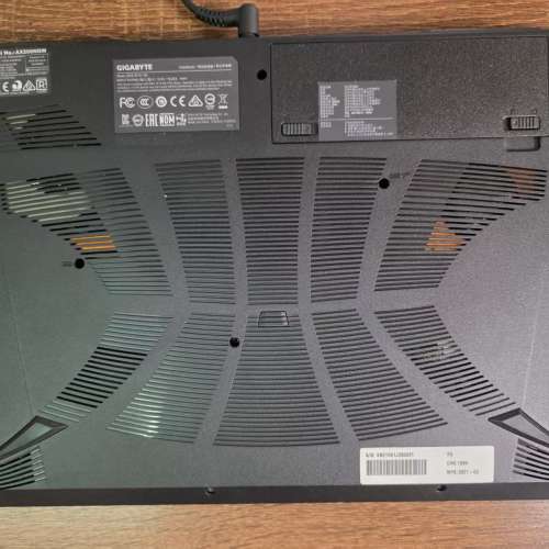 Gigabyte G5 全原裝 16吋Mon 240Hz 屏幕 3060 顯卡