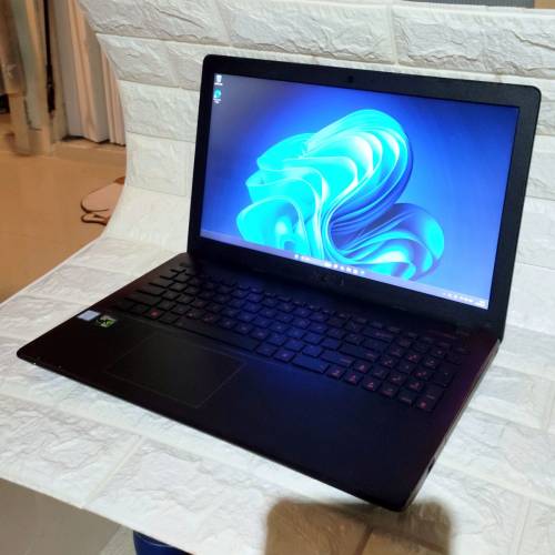 95%新行貨勁快 ASUS W508 15.6" lntel Core i7-6700HQ 2.6GHz+GTX 950m+16GB+256GB...