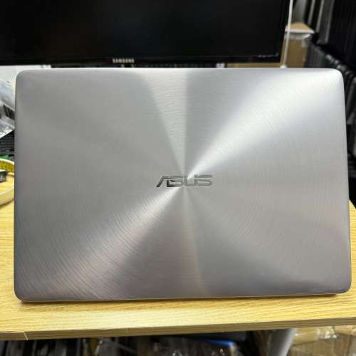 ASUS ZenBook U3000UA (Core i5 | i7 / 13.3" 全高清 / 🔋全新電池 / Win 11 / 永...