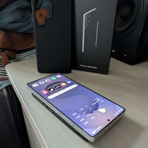 (中環元朗)Samsung Galaxy S25 Ultra - 512gb silver blue (HK warranty to May2026)