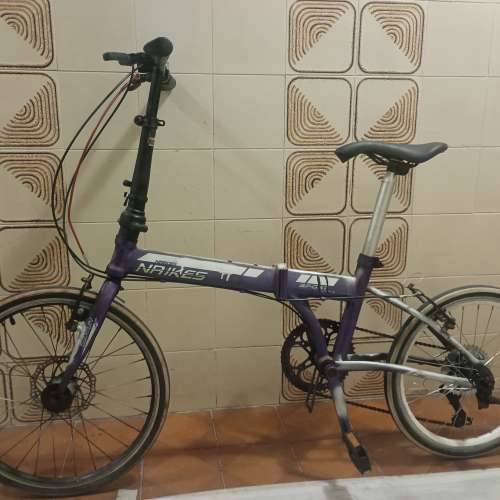 20 吋 藍白色 Naike 摺車