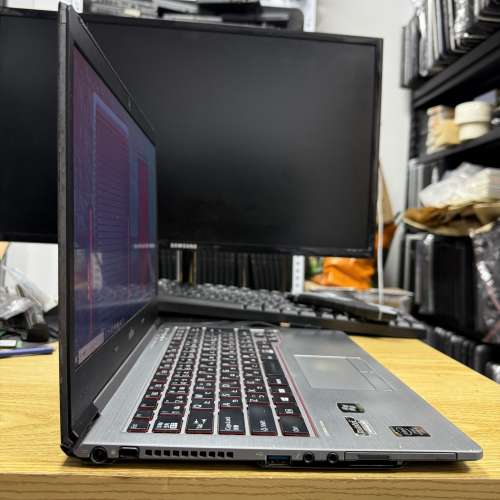 [🇯🇵日本製] Fujitsu Lifebook U745 (Core i5 / 14" 高清+ / Win 11 / 永久Office...
