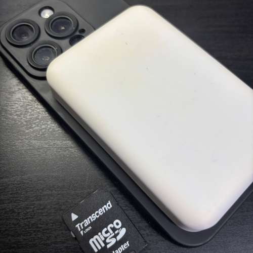 5000mAh 磁吸無線充電器 似Magsafe款式