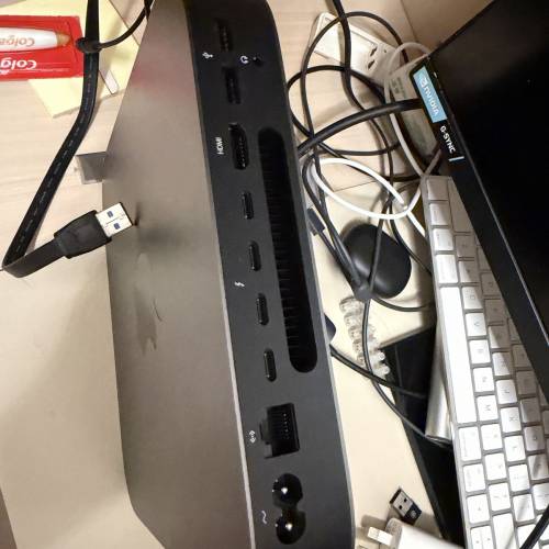 Apple Mac Mini 2018 i3 8gb ram 512gb ssd