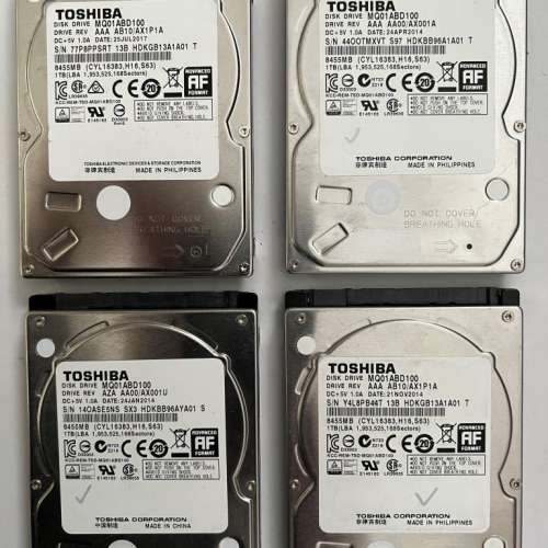 Toshiba 2.5 hard disk 1tb x 4