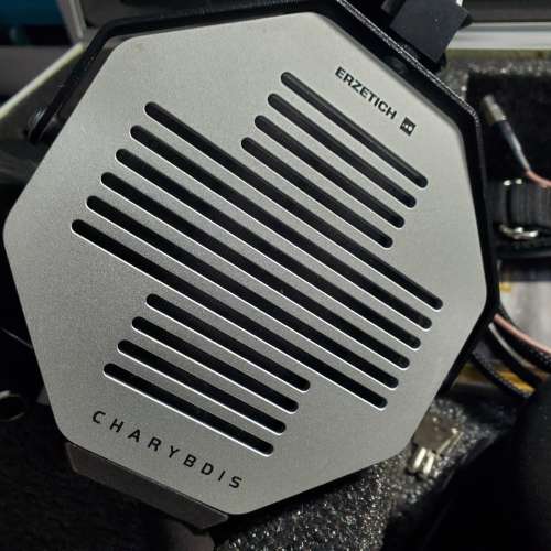 Erzetich Charybdis旗艦平板頭戴式耳機（交換耳機玩）