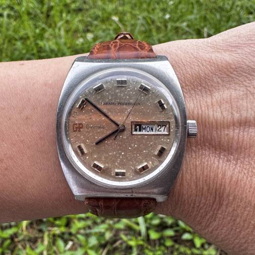 Girard-Perregaux) 的 Gyromatic 系列自動上煉腕表
