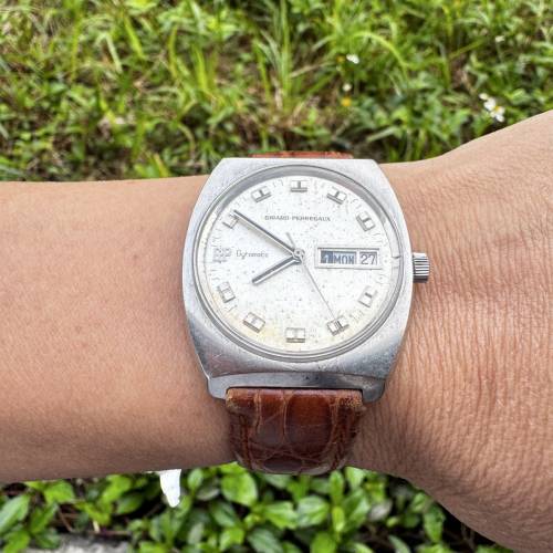 Girard-Perregaux) 的 Gyromatic 系列自動上煉腕表