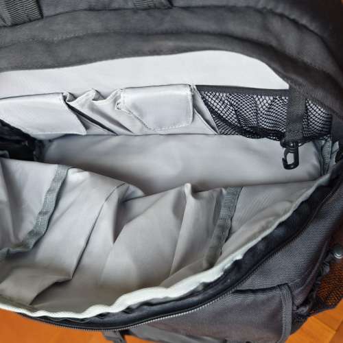 Lowepro Fastpack 250 (已成交)