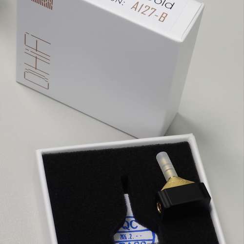 DJ44Gold (4.4mm 轉 3.5mm) 最新黑金版