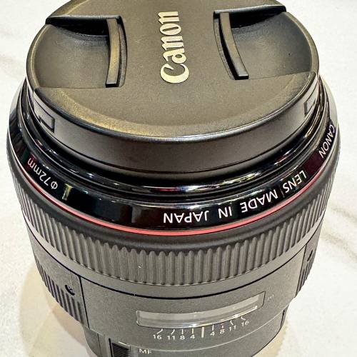 Canon EF 85mm f/1.2 L II USM