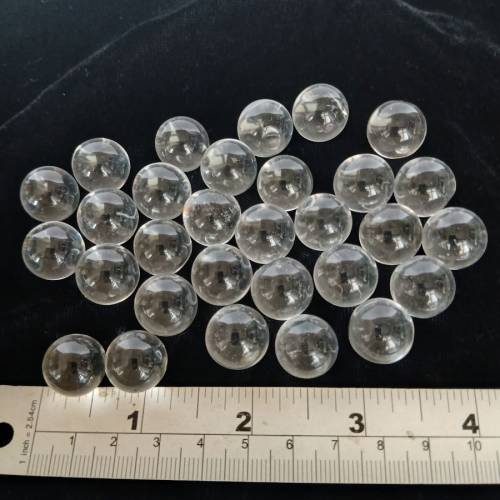 一手30粒 15mm 天然水晶圓 球 a級全清無孔，可以作風水擺設等用途，no.D23.3.26