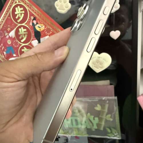 iPhone 15Pro 128gb港行雙卡，完美冇花，冇拆冇修，電池86，所有原裝，所有功能正常...
