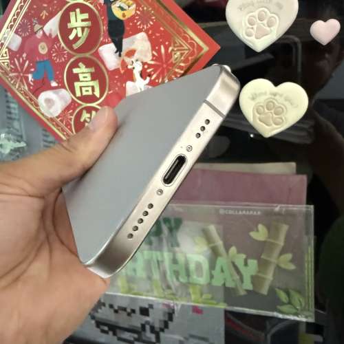 iPhone 15Pro 128gb港行雙卡，完美冇花，冇拆冇修，電池86，所有原裝，所有功能正常...