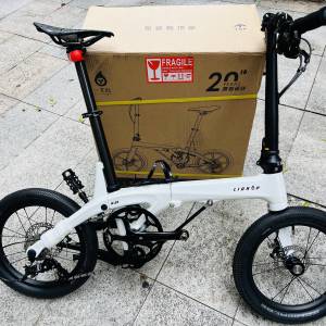 靚價  M把 珍珠白色 Lidrop 一叮點 pro版 H01 5速16吋碟剎碳纖維折叠車 送水架前後...