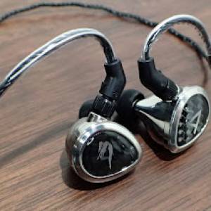 jh audio layla ii