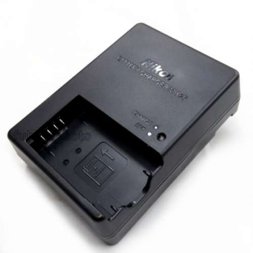 NIKON 充電器 原廠 MH-24  D5200 D5600 相機用 95%新