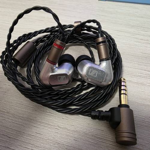 Sennheiser IE900