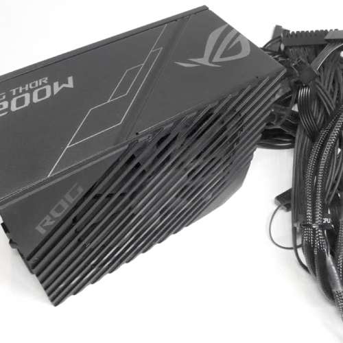 新淨無花齊線打機牛ROG THOR 1200W PLATINUM(無盒)