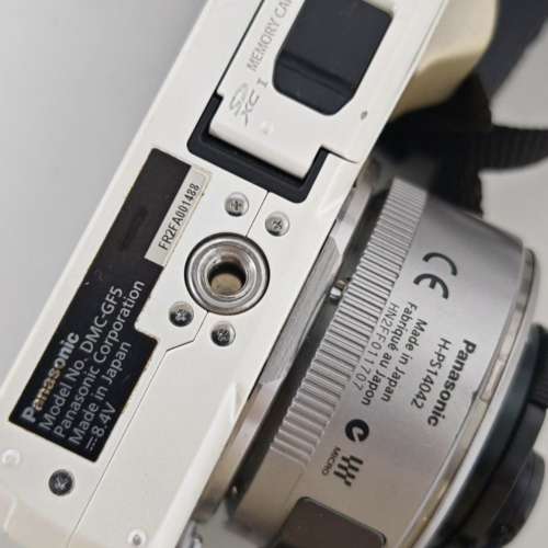 二手 Panasonic Lumix digi camera GF 5 可換鏡頭相機14-42mm 連新充電器2粒原廠1副...