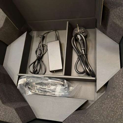Asus ROG GT-AXE16000 WiFi6E router